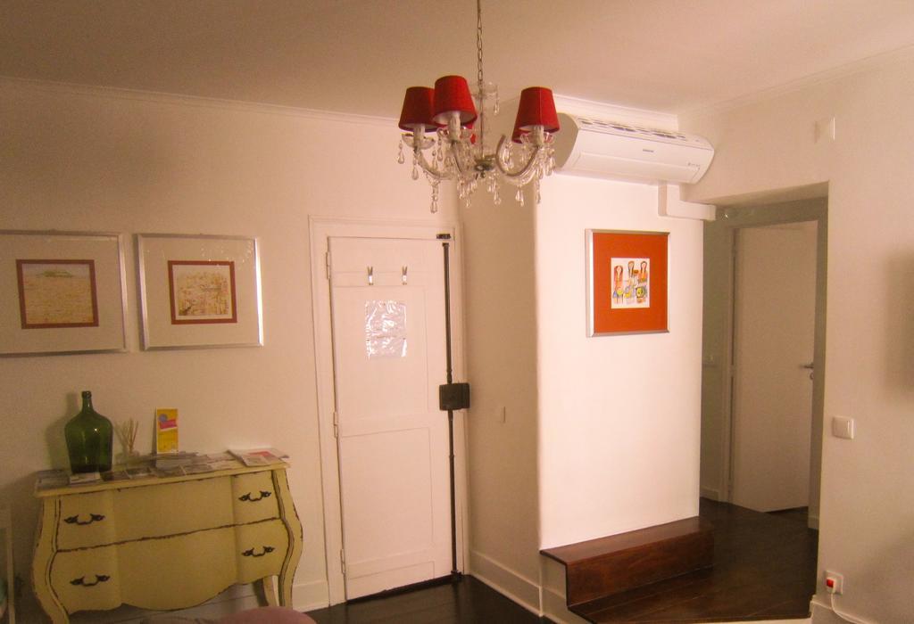 Shabby Chic Bairro Alto Apartment Lisbon Ruang foto
